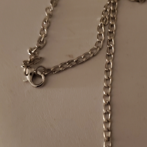 BLM BLACK LIVES MATTER LASER CUBAN CHAIN NECKLACE - Picture 6 of 7